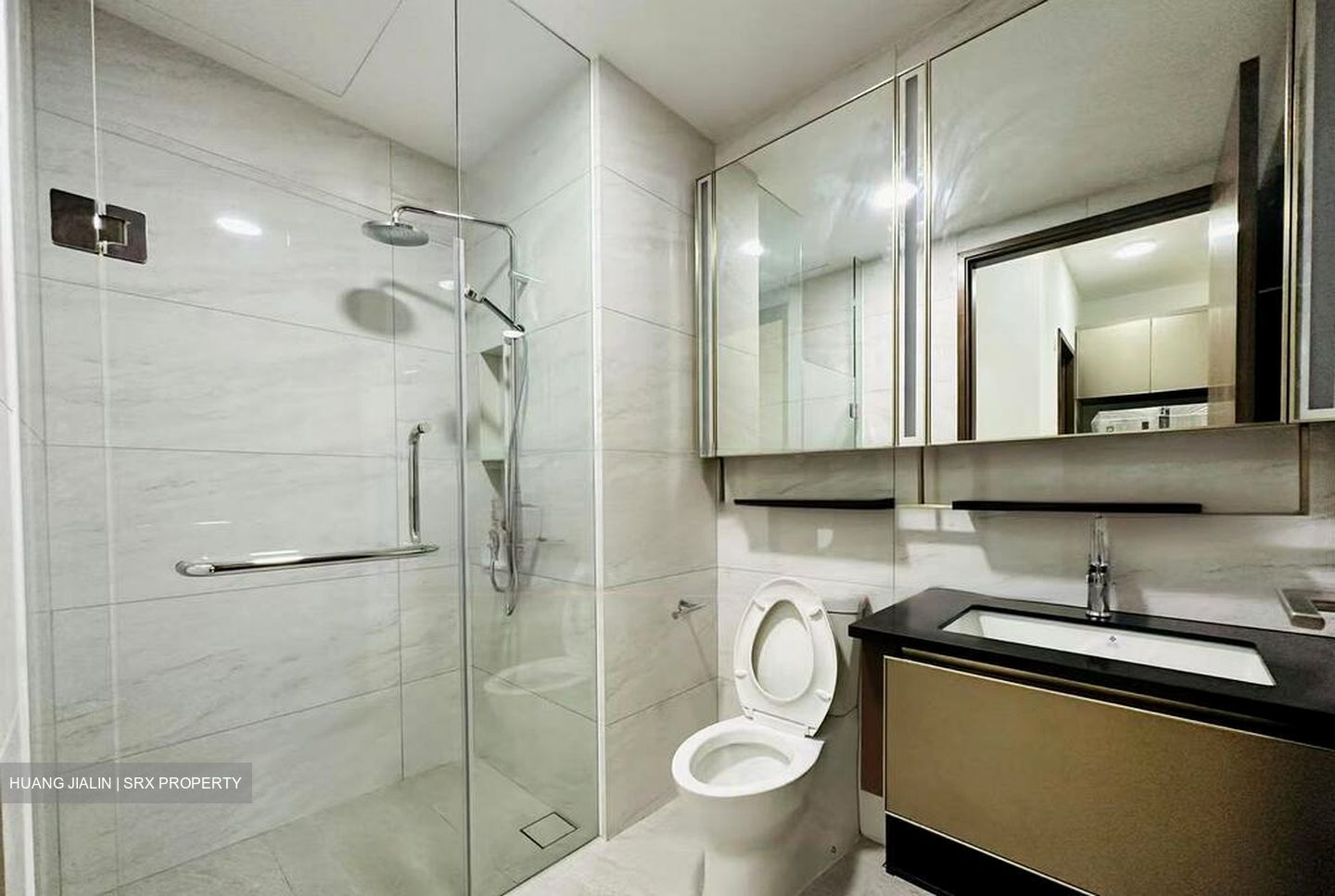 Normanton Park (D5), Terrace #449380091